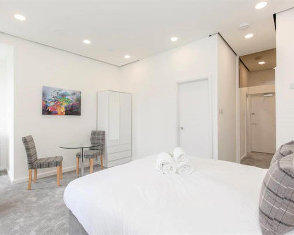 Gorgeous Studio At The Heart Of Edinburgh Old Town Apartamento Exterior foto